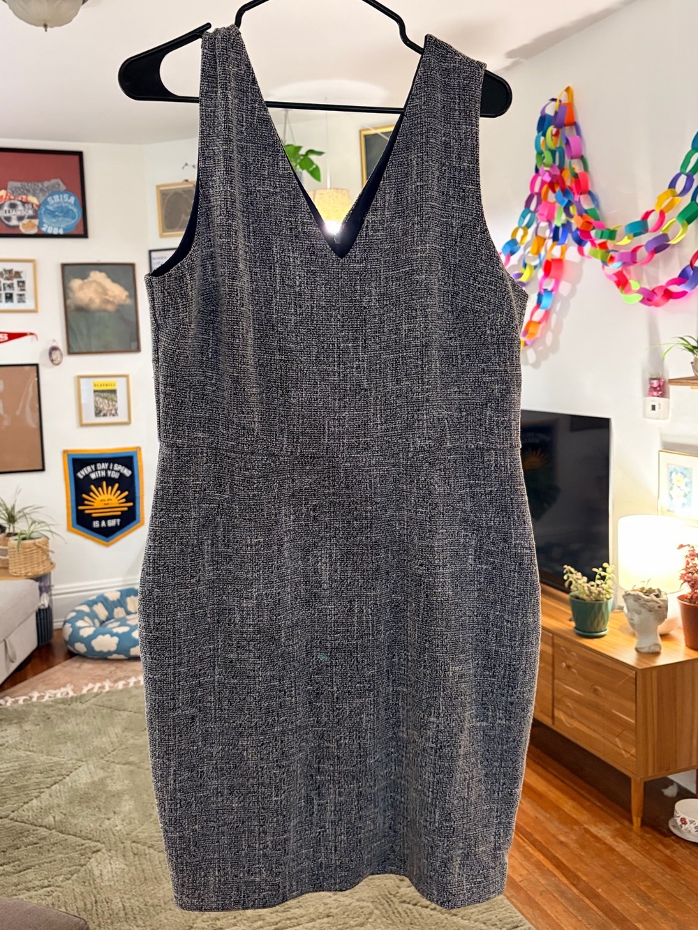 Classic V-Neck Sheath Dress in Dark Blue Tweed